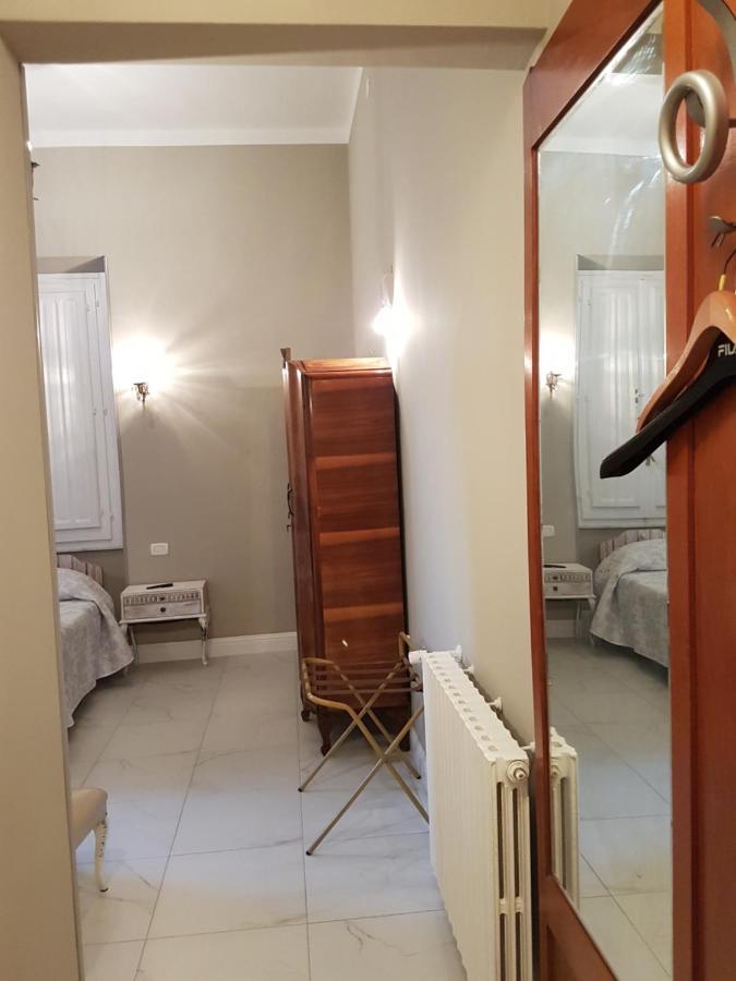 Villa Liberty Ofelia Locazioni Brevi Cagliari Exterior foto