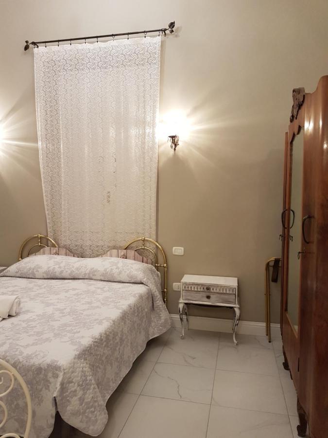 Villa Liberty Ofelia Locazioni Brevi Cagliari Exterior foto