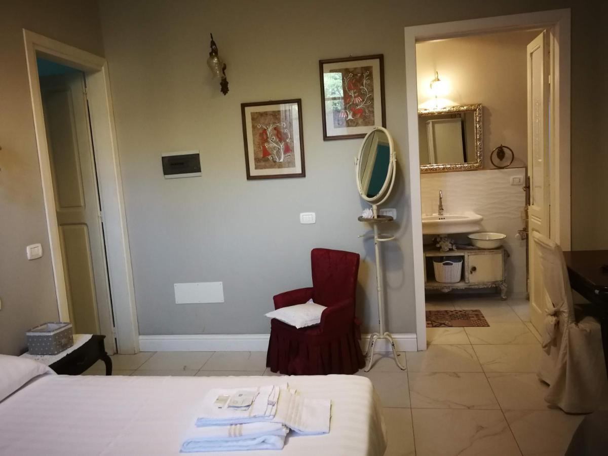 Villa Liberty Ofelia Locazioni Brevi Cagliari Exterior foto