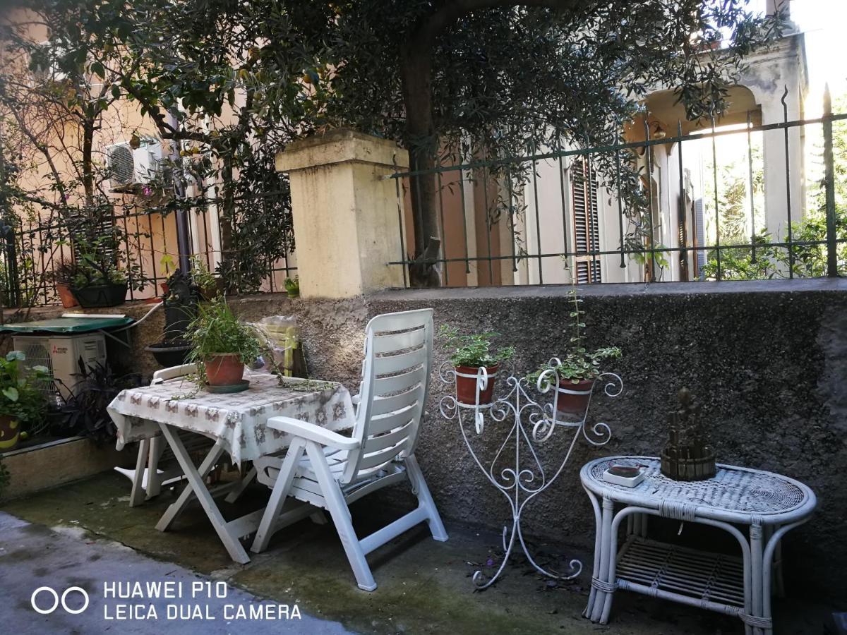 Villa Liberty Ofelia Locazioni Brevi Cagliari Exterior foto